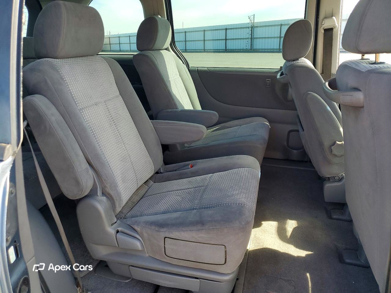 Mazda MPV 2005