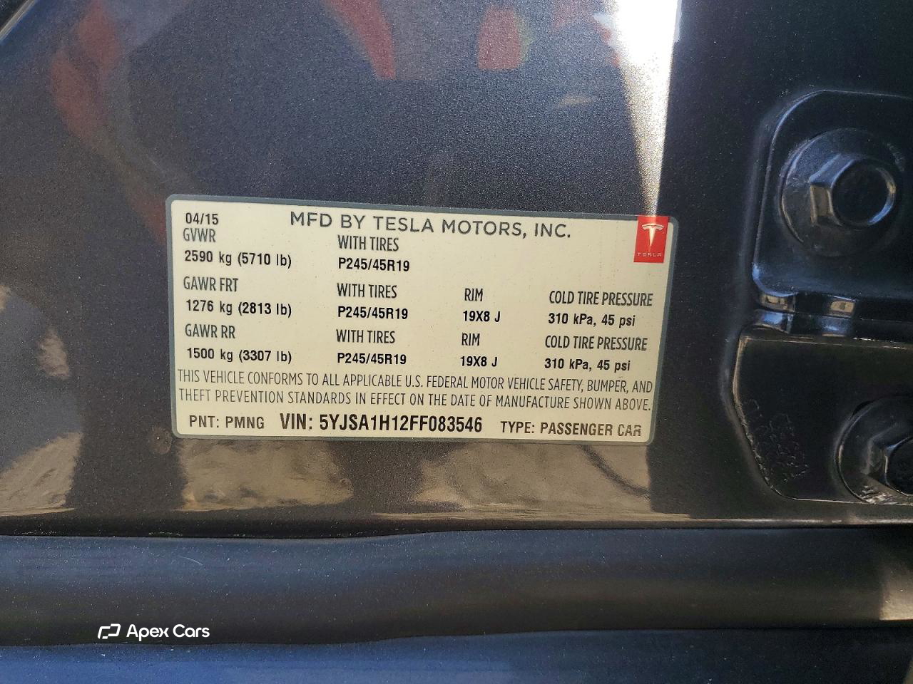 Tesla Model S 2015