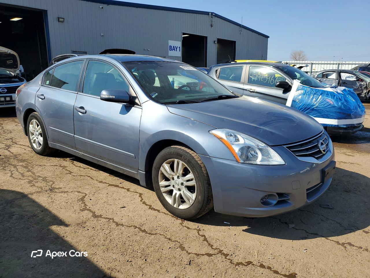 Nissan Altima 2011