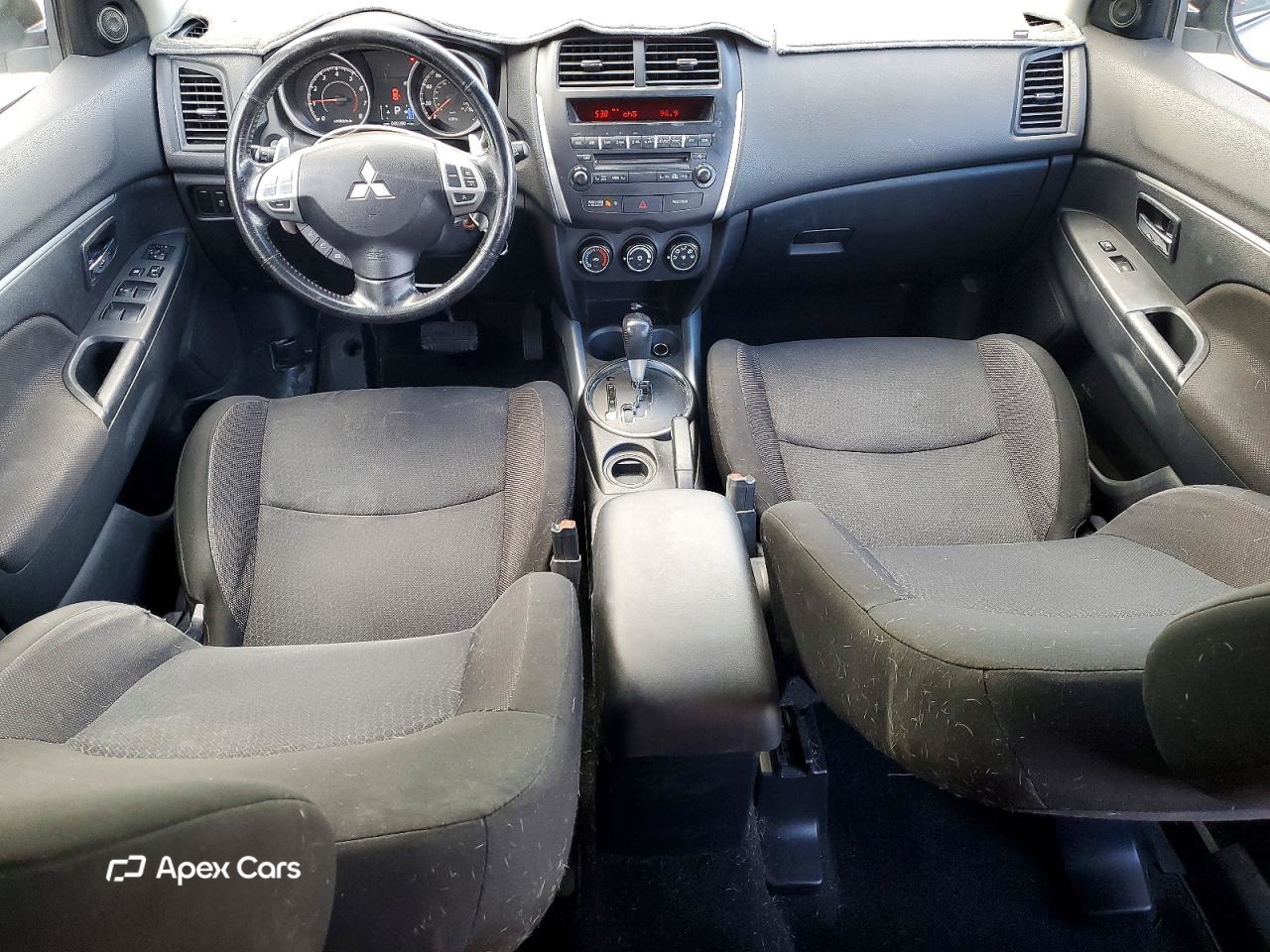 Mitsubishi Outlander 2011