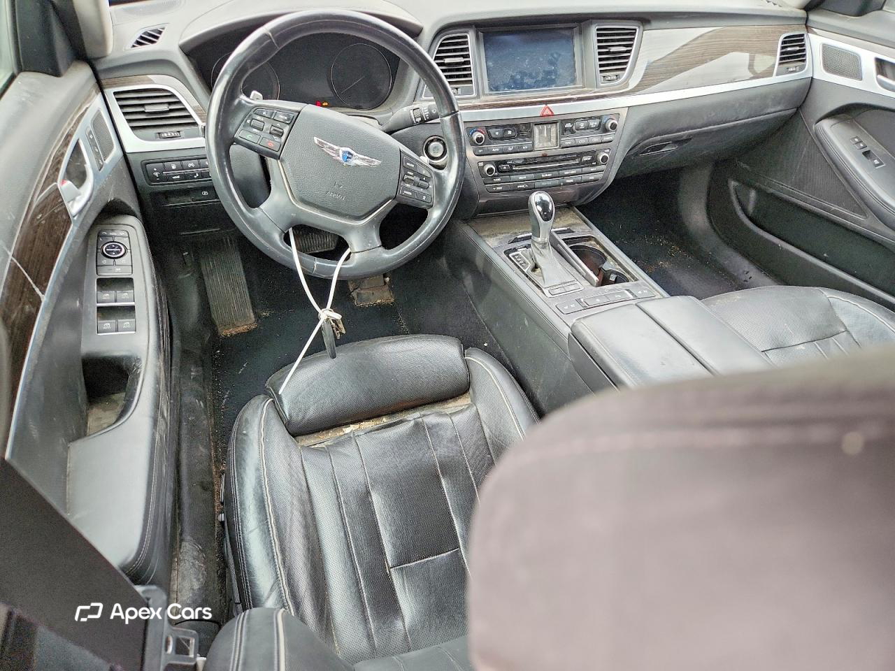 Hyundai Genesis 2015