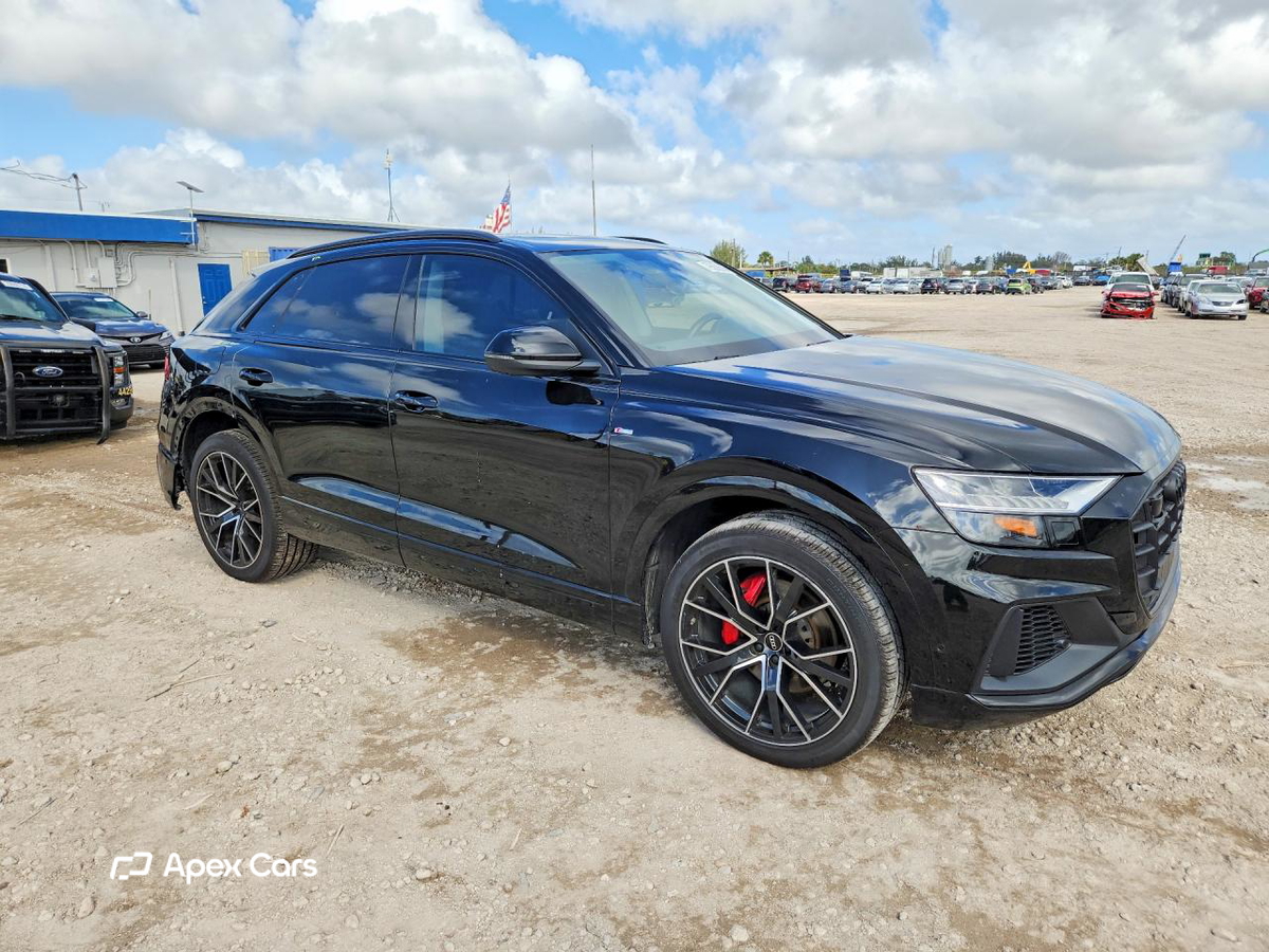Audi Q8 2023