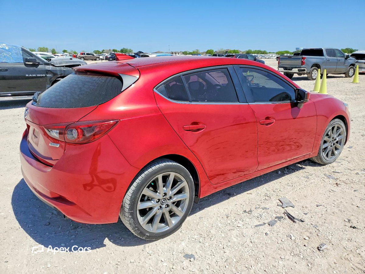 Mazda 3 2018