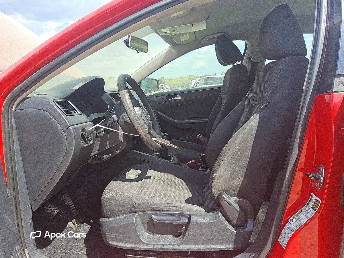 Volkswagen Jetta 2013