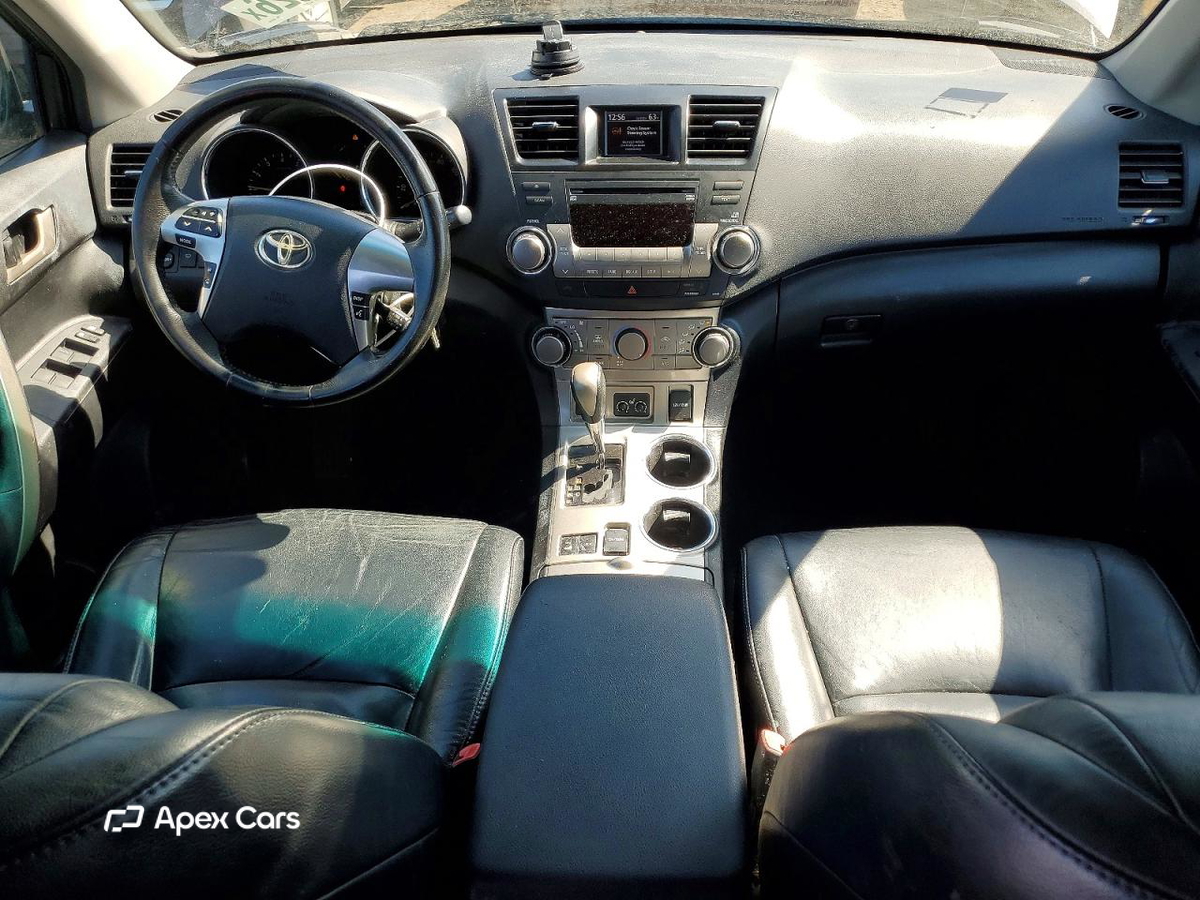Toyota Highlander 2011