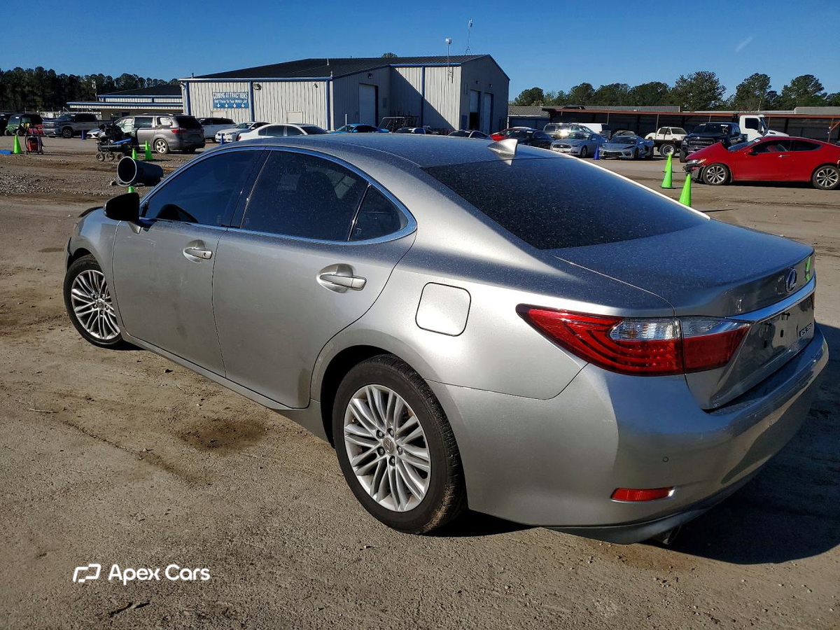 Lexus ES 2015