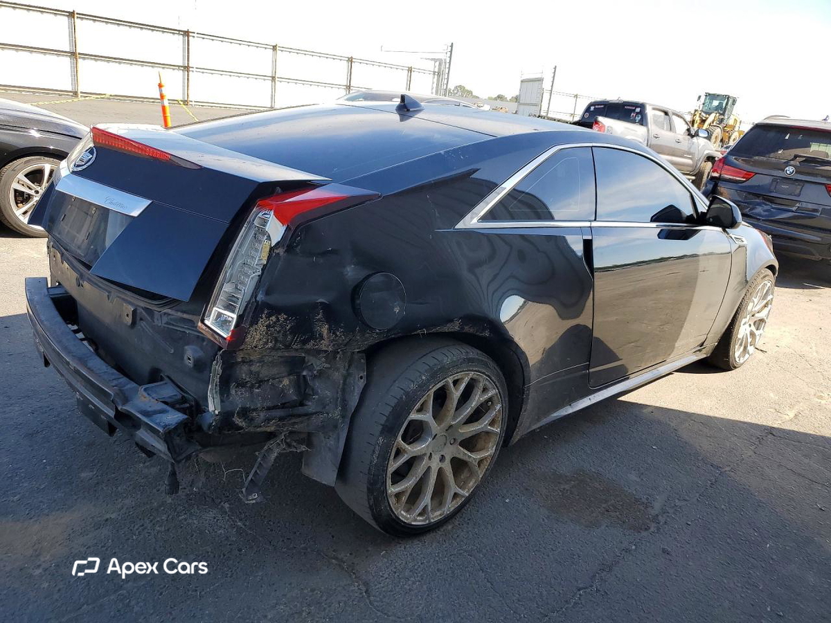 Cadillac CTS 2011