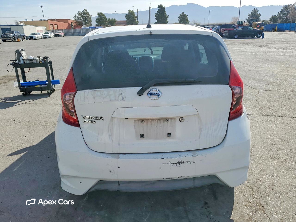 Nissan Versa 2018