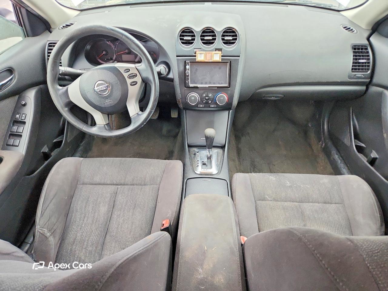 Nissan Altima 2011