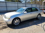 Lexus LS 2001