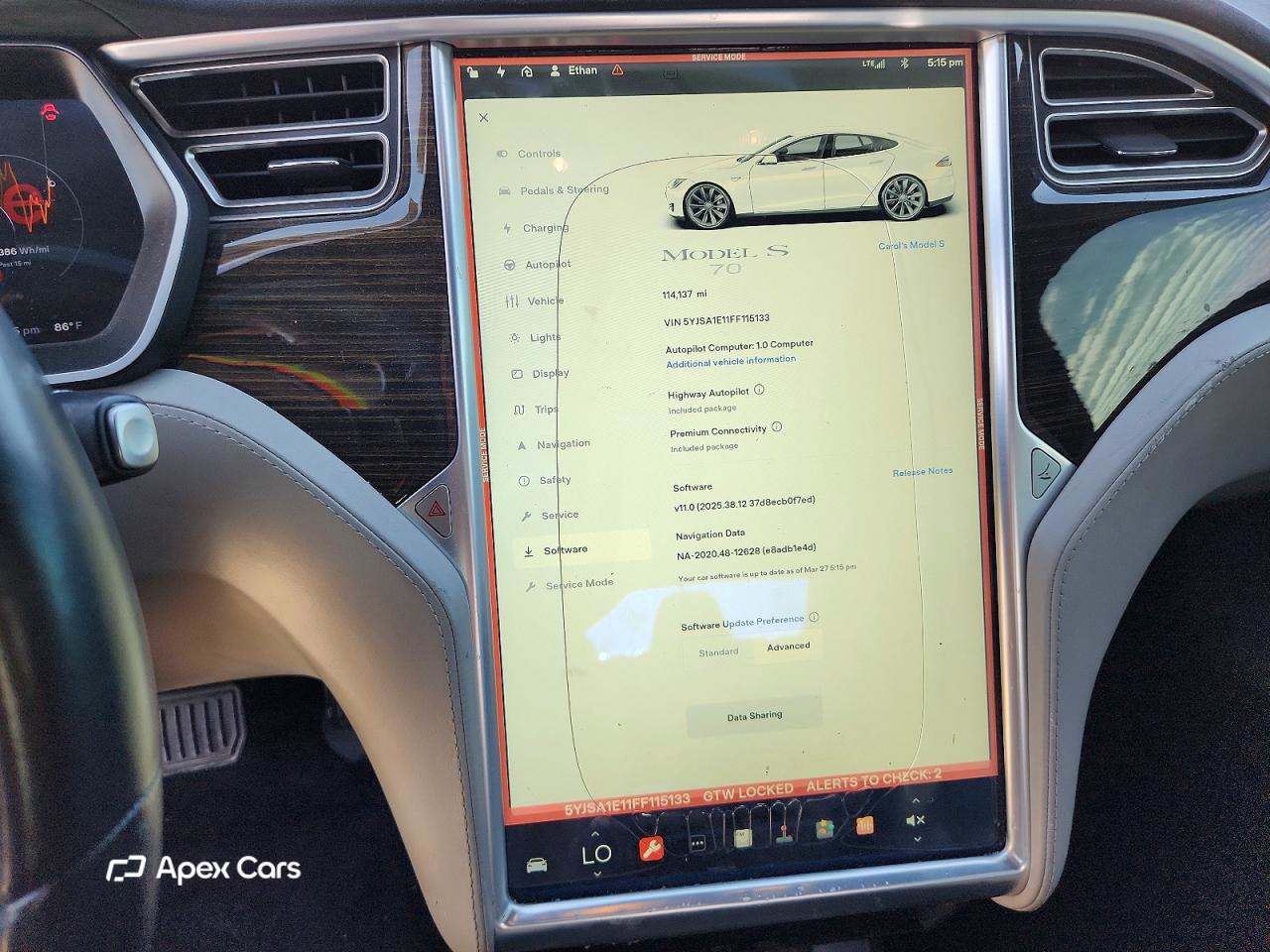 Tesla Model S 2015