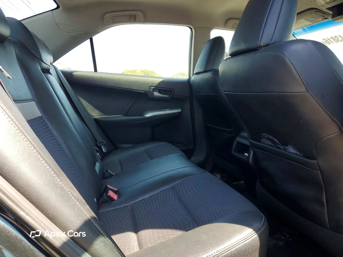 Toyota Camry 2012