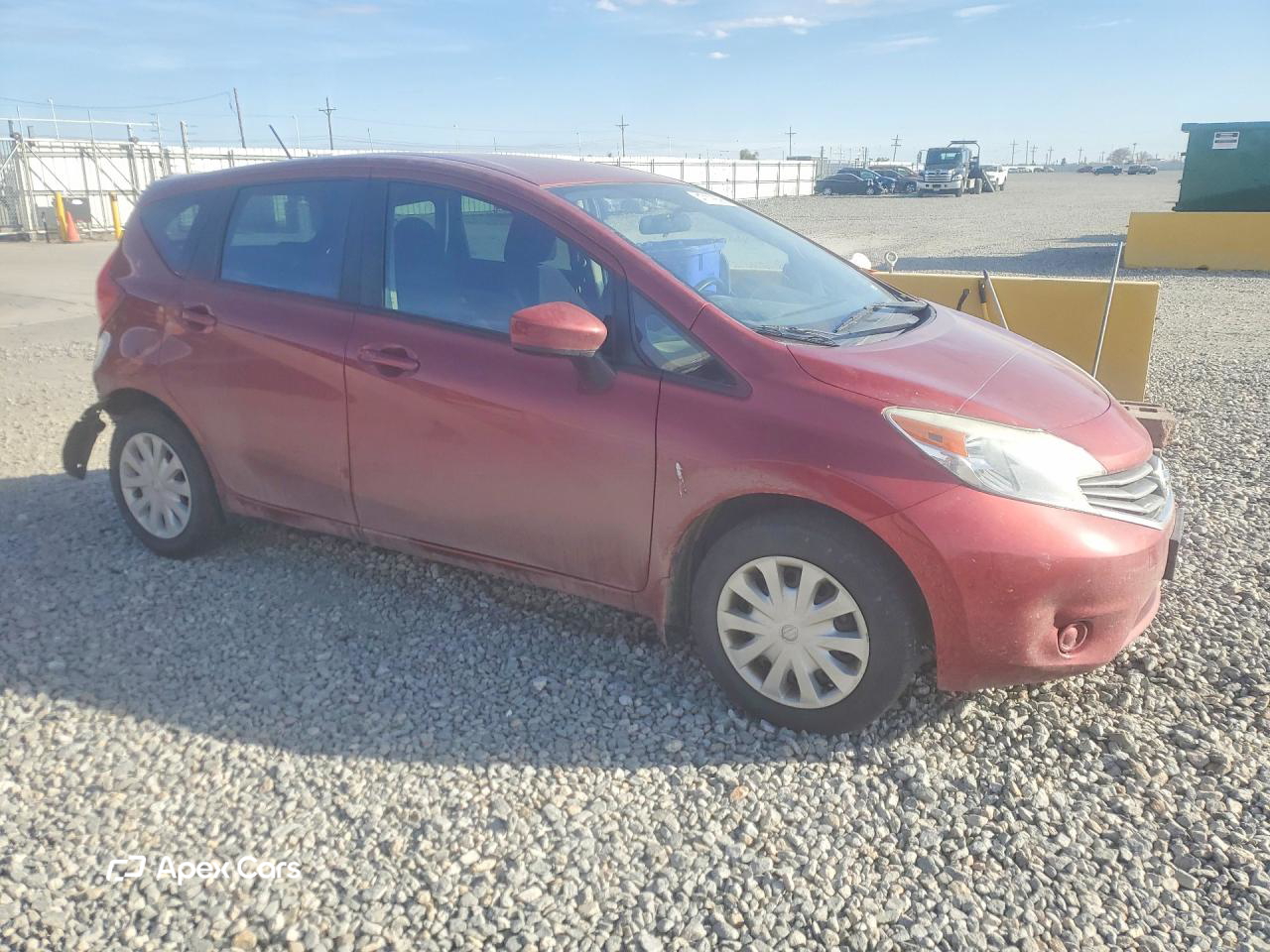 Nissan Versa 2016