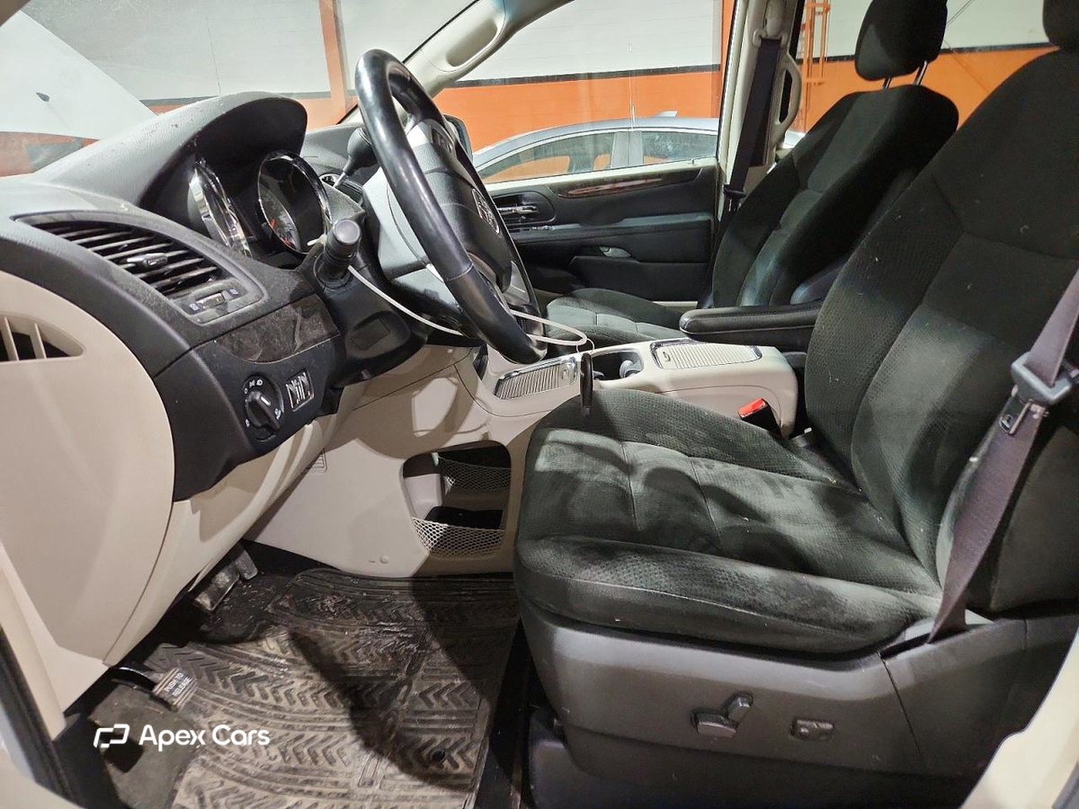 Dodge Caravan 2016