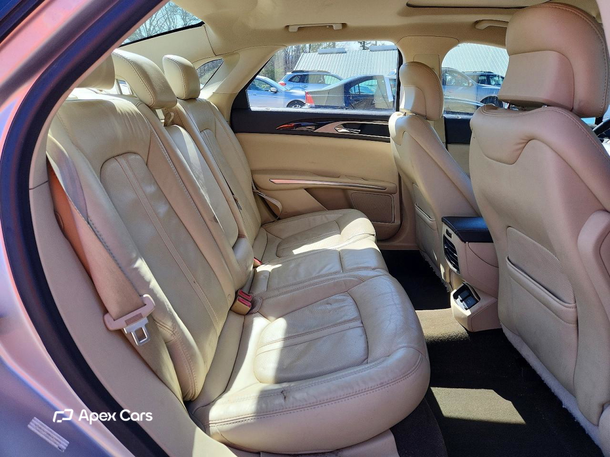 Lincoln MKZ 2014