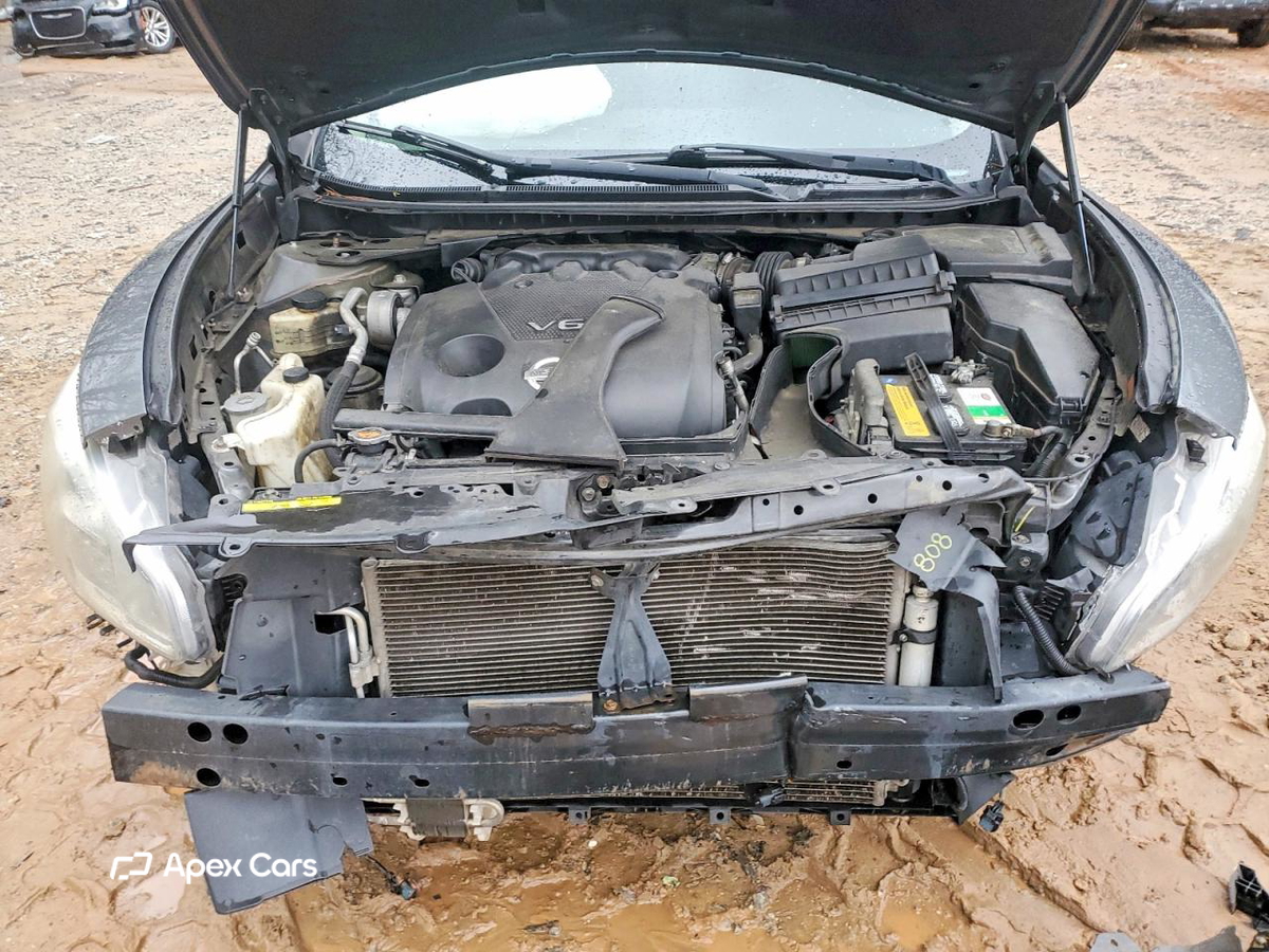 Nissan Maxima 2014