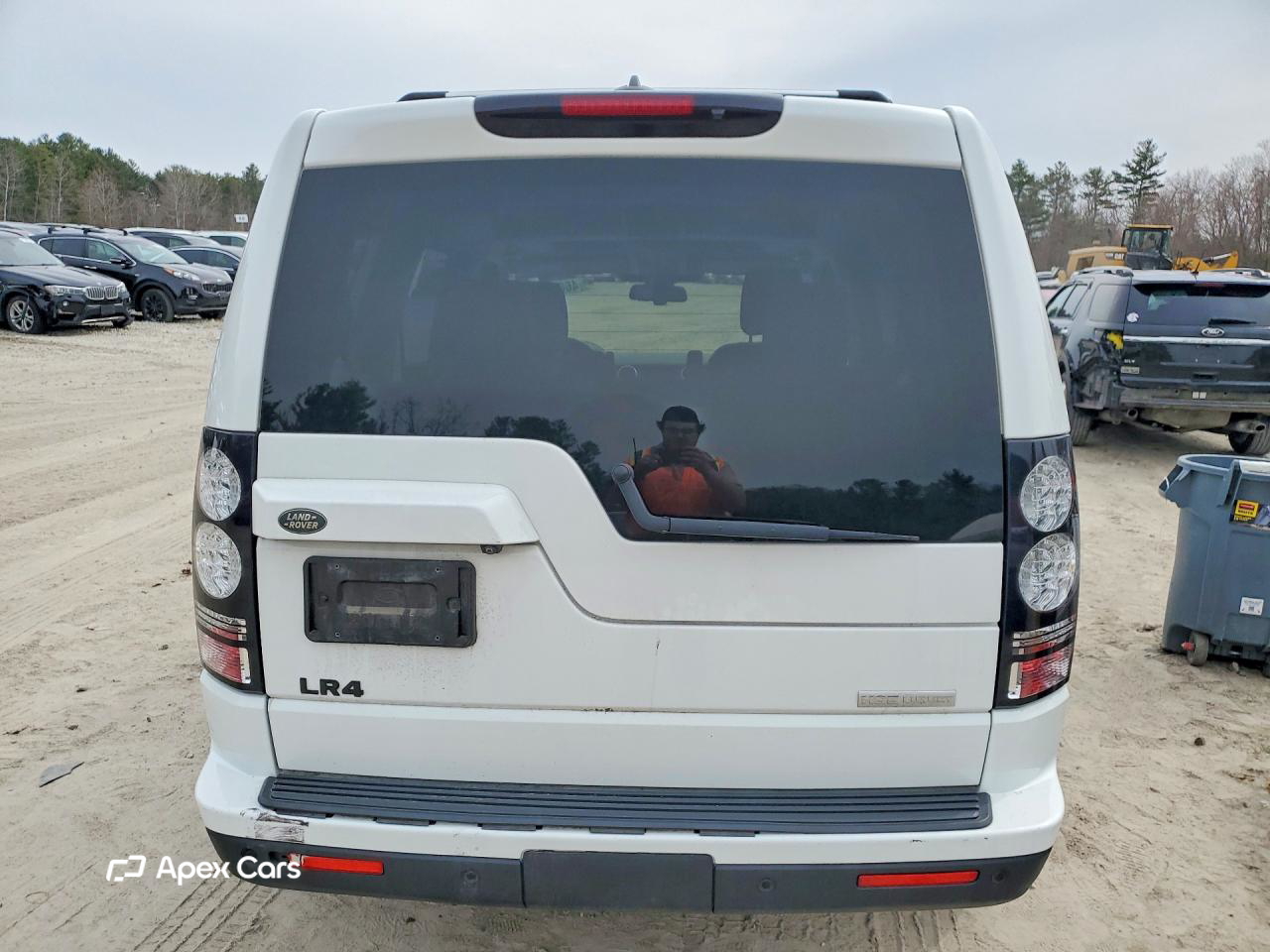 Land Rover LR4 2016
