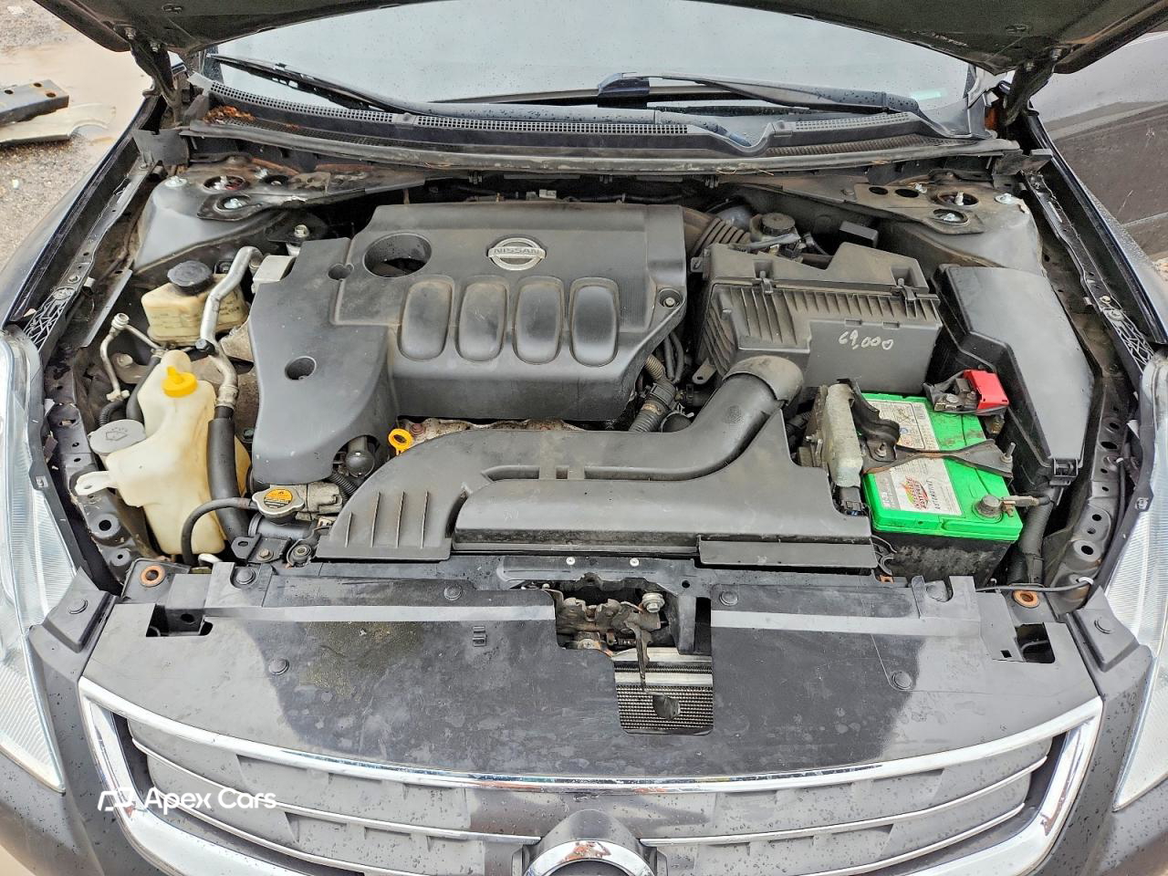 Nissan Altima 2010