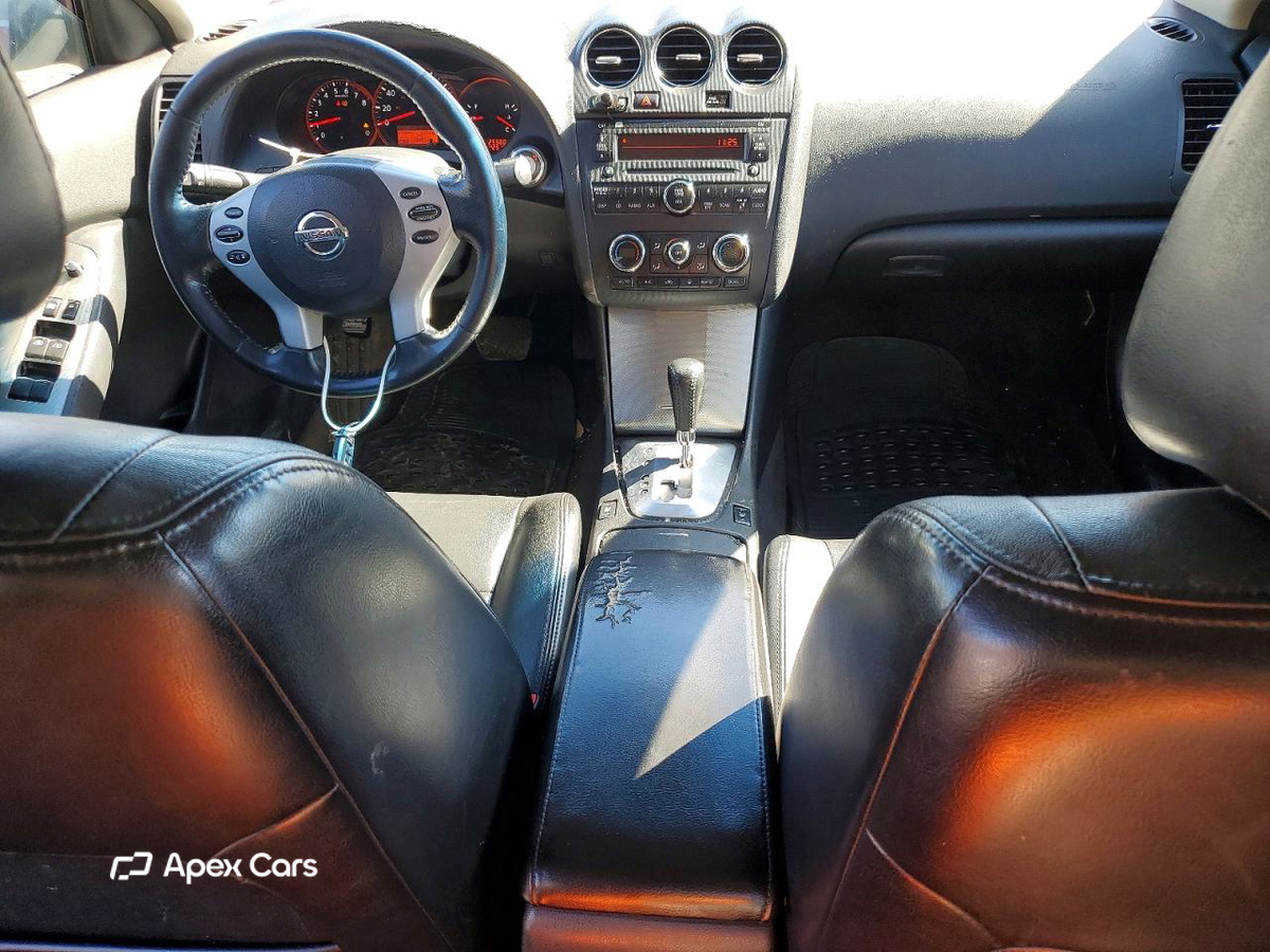 Nissan Altima 2008