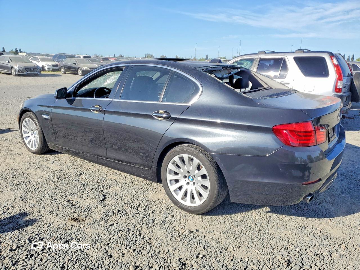 BMW Series 5 2011