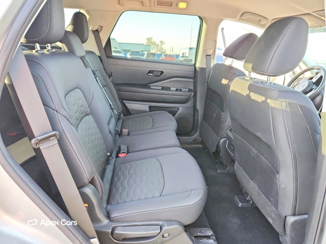 Nissan Pathfinder 2025