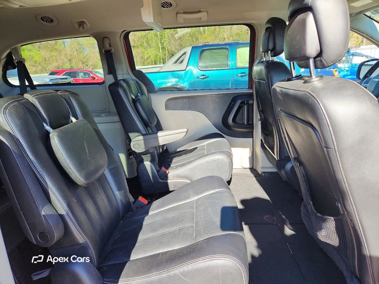 Chrysler Voyager 2015