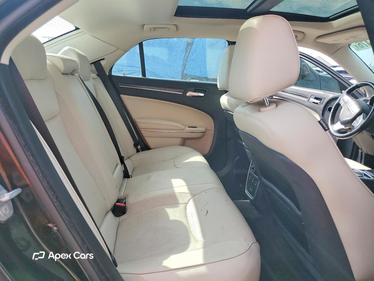 Chrysler 300 2015