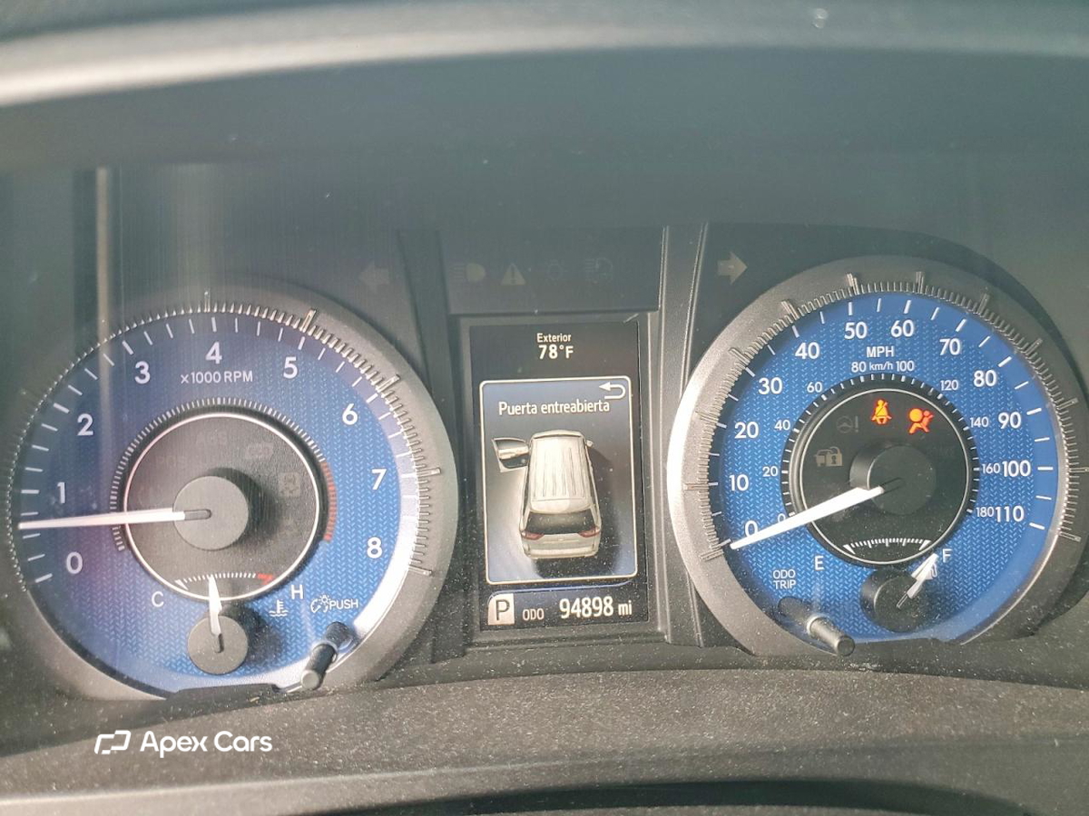 Toyota Sienna 2016