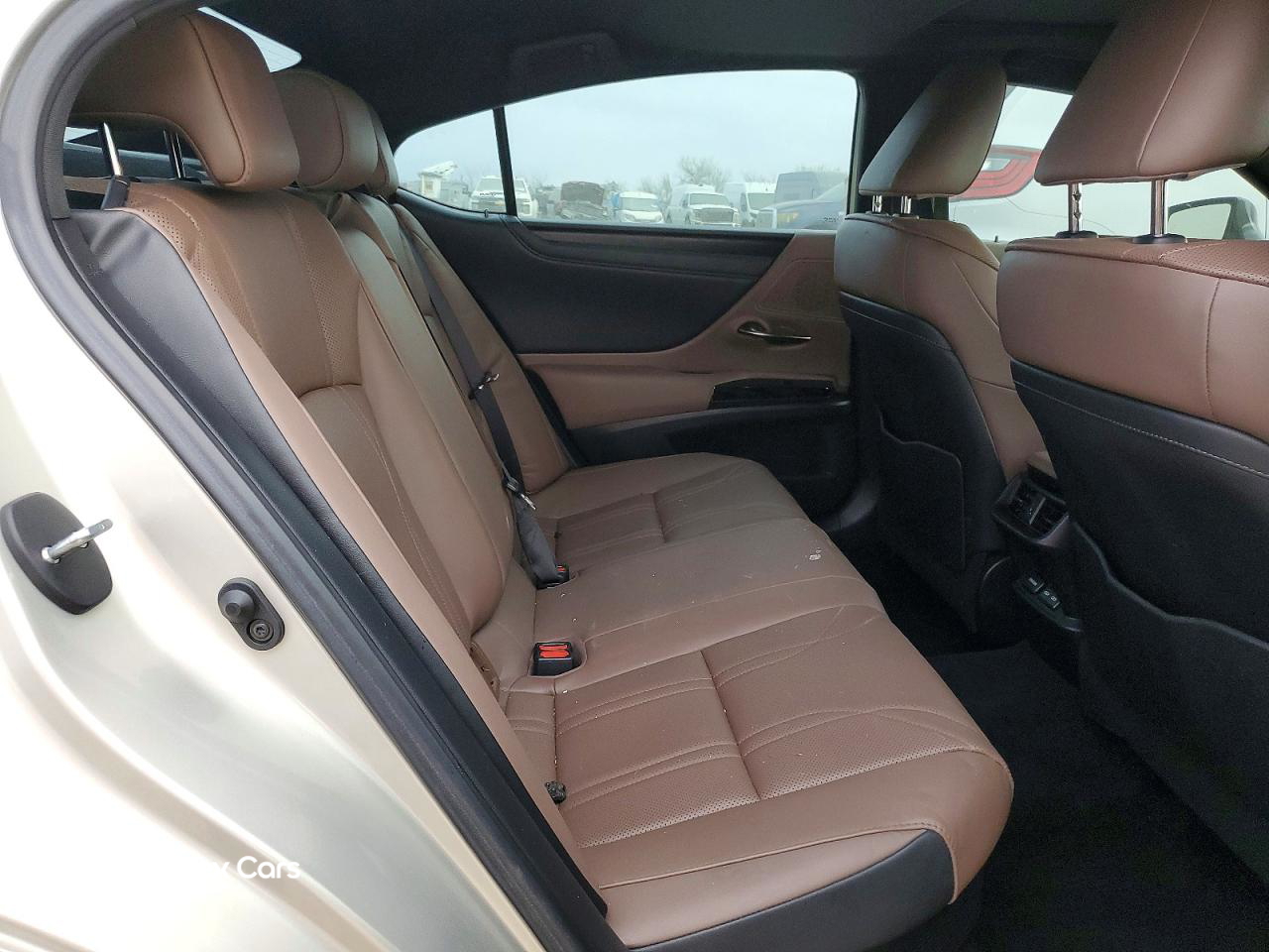 Lexus ES 2023