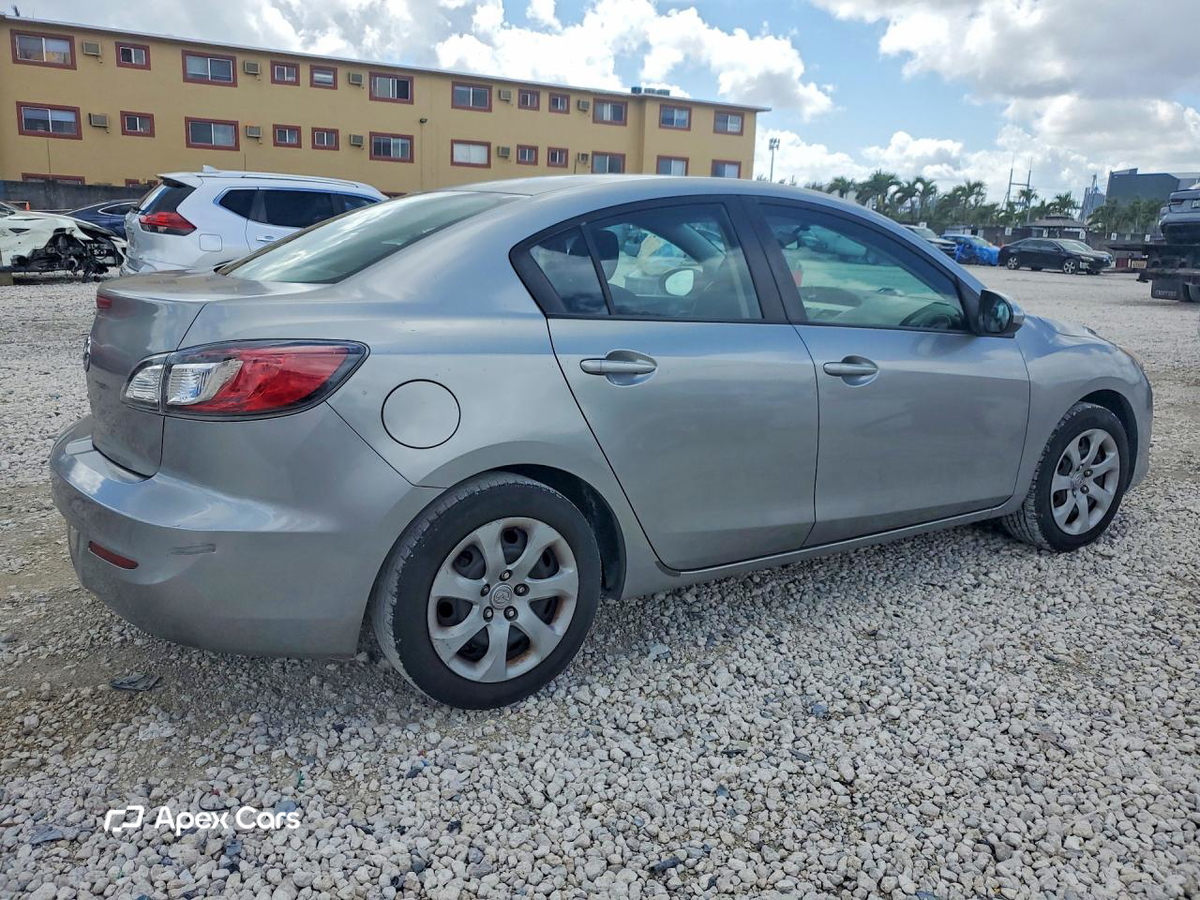 Mazda 3 2012