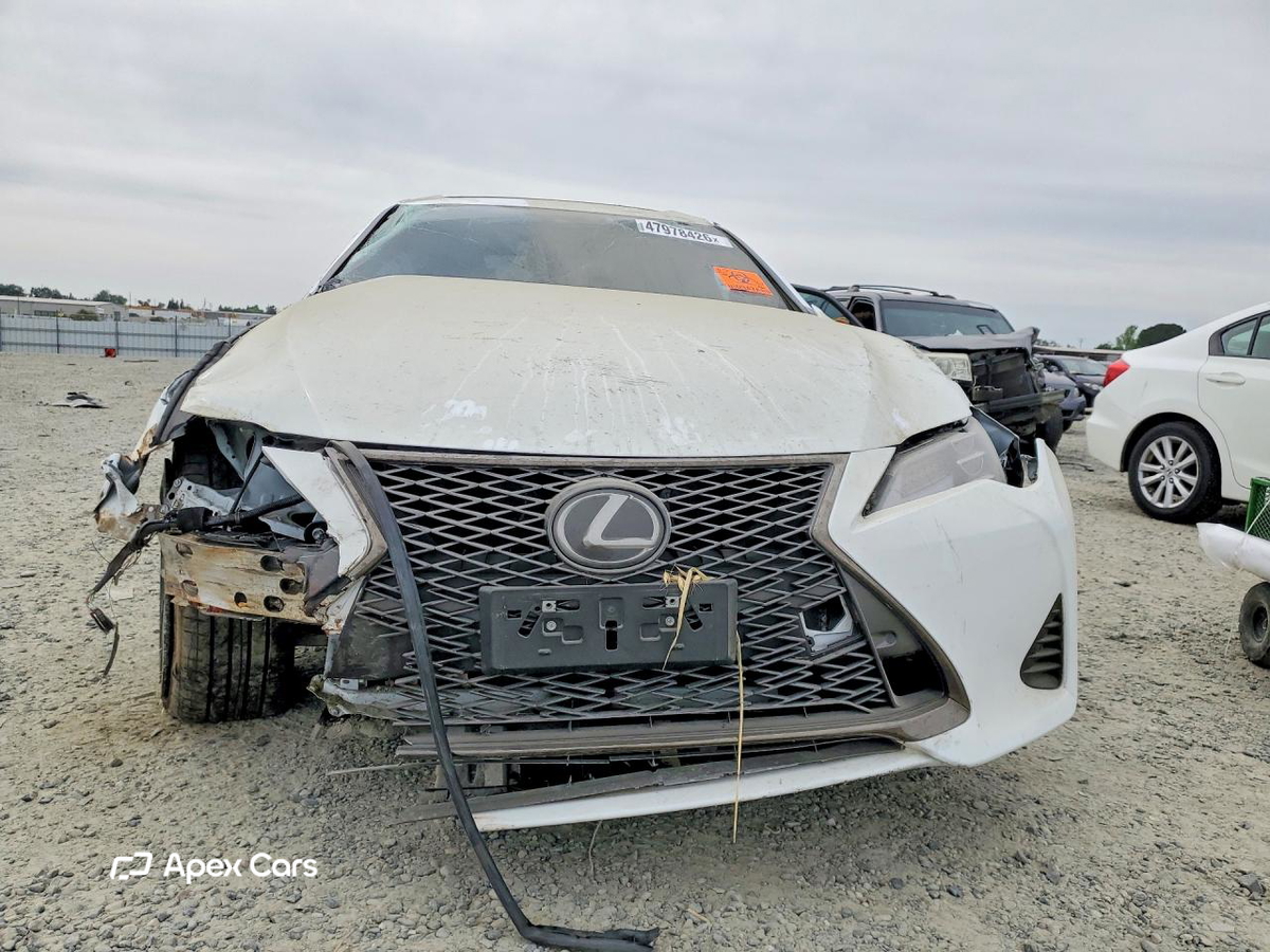 Lexus RC 2025