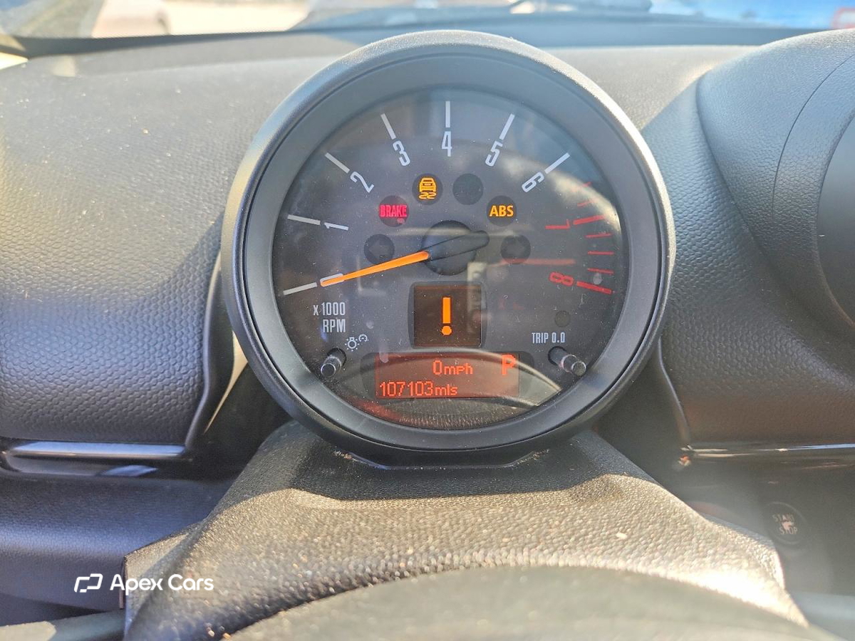 MINI Cooper 2015