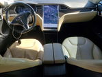 Tesla Model S 2014
