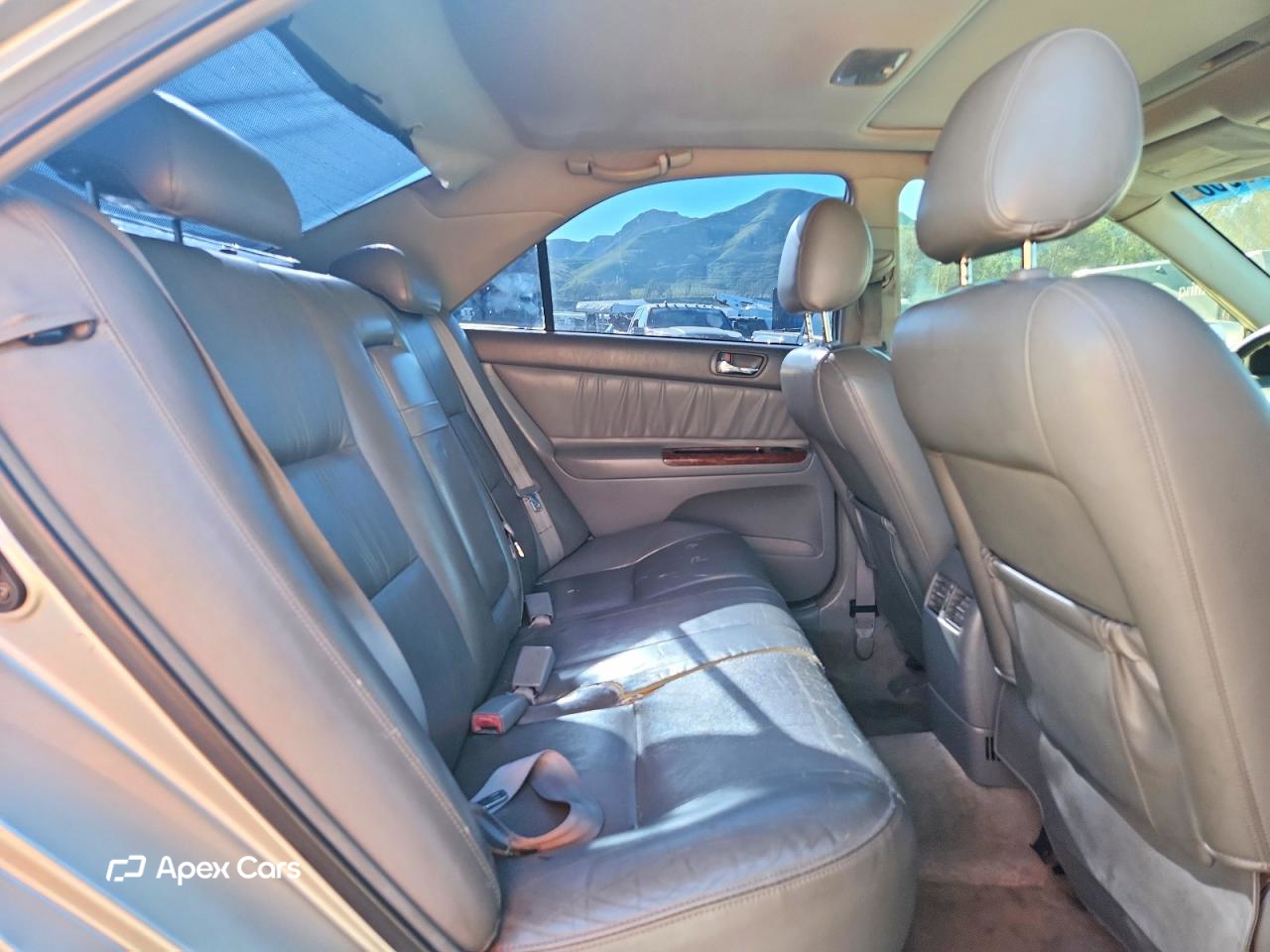Toyota Camry 2004
