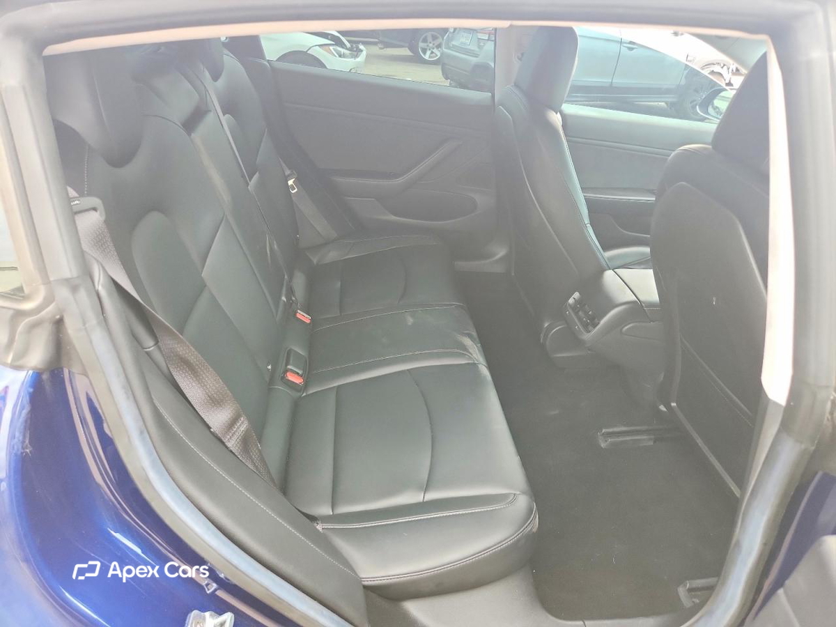 Tesla Model 3 2017