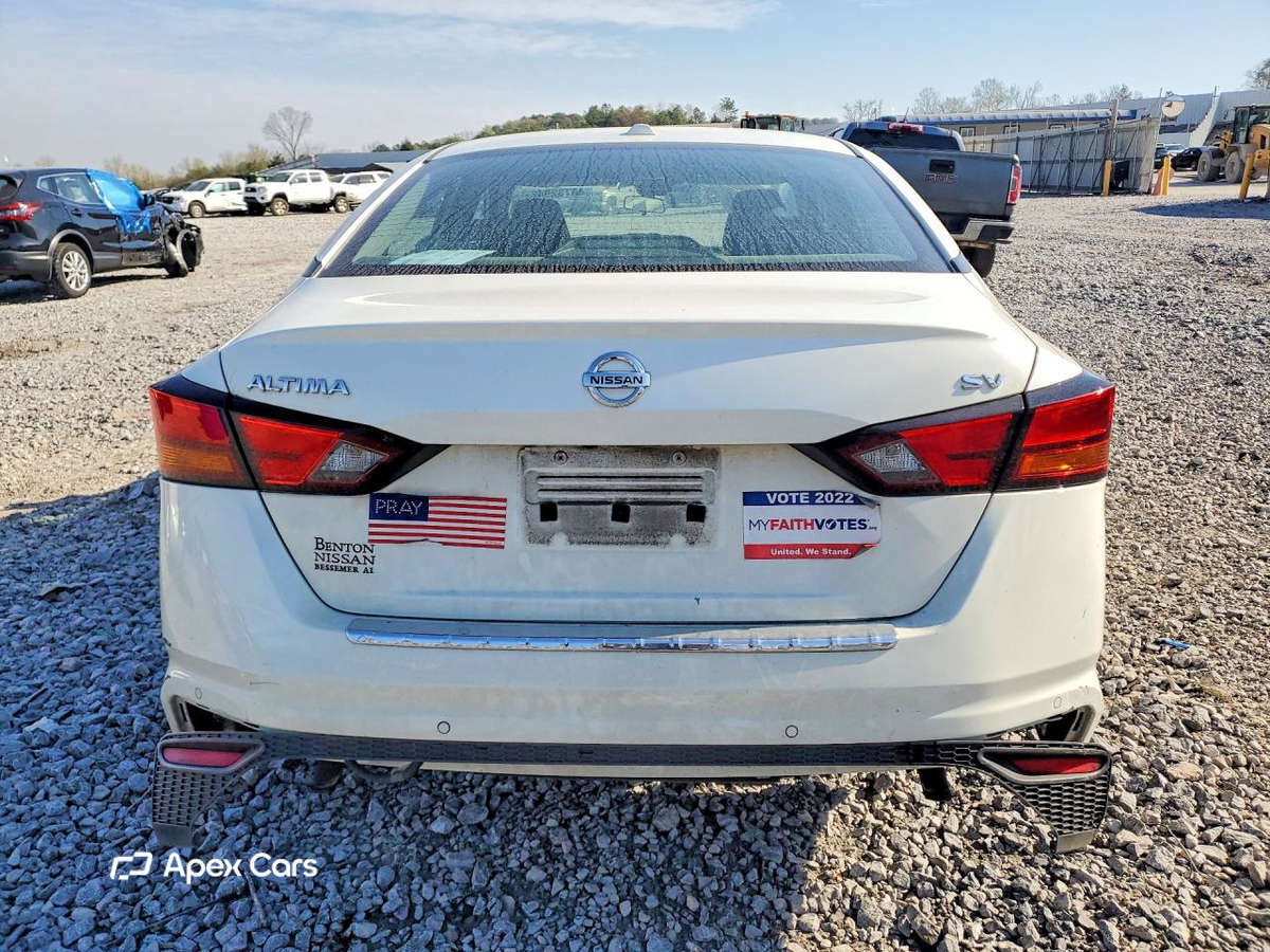Nissan Altima 2022