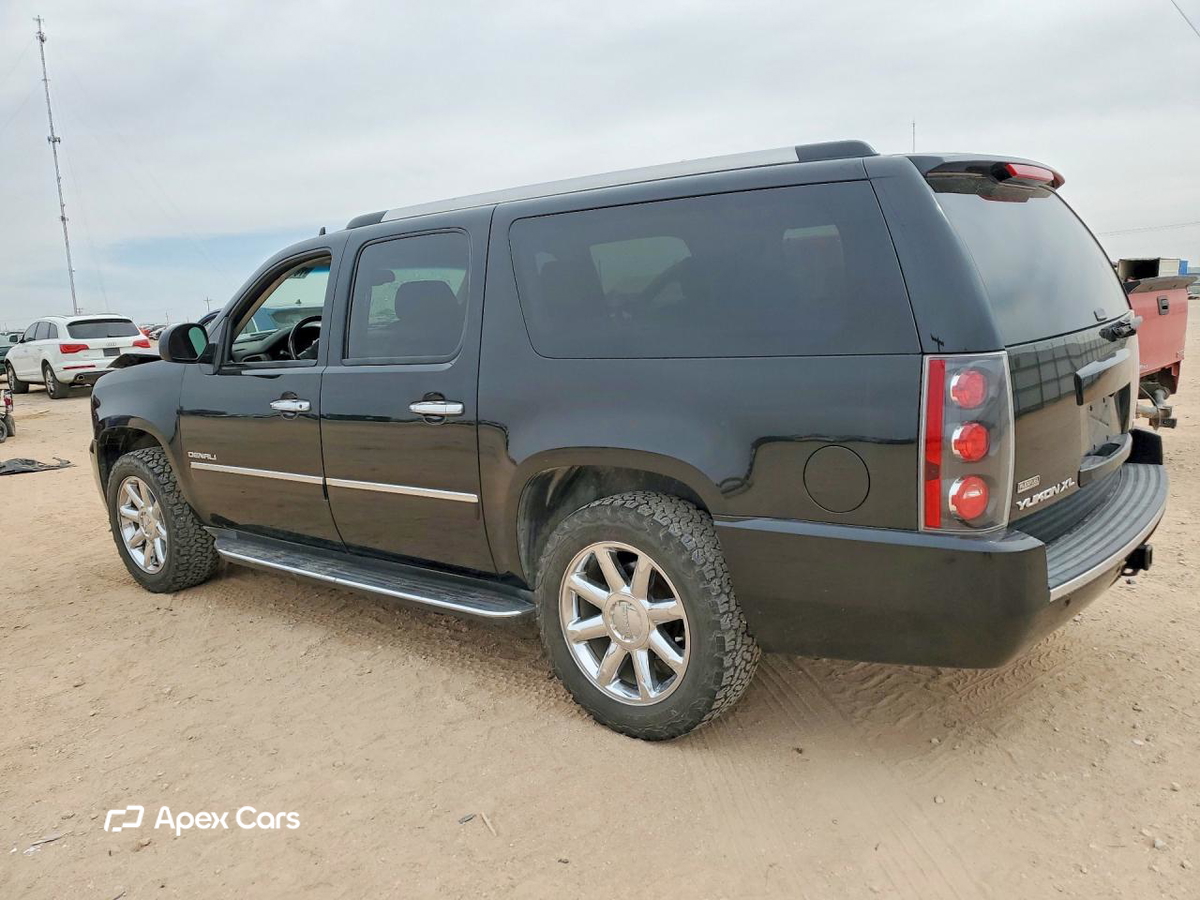 GMC Yukon 2011