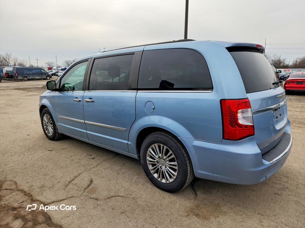 Chrysler Voyager 2013