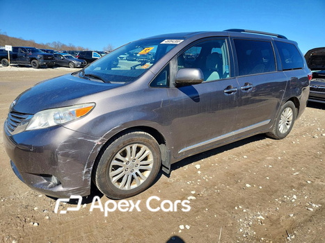 Toyota Sienna 2016 - Image 1 of 13