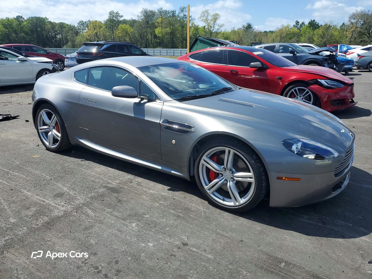 Aston Martin  2009
