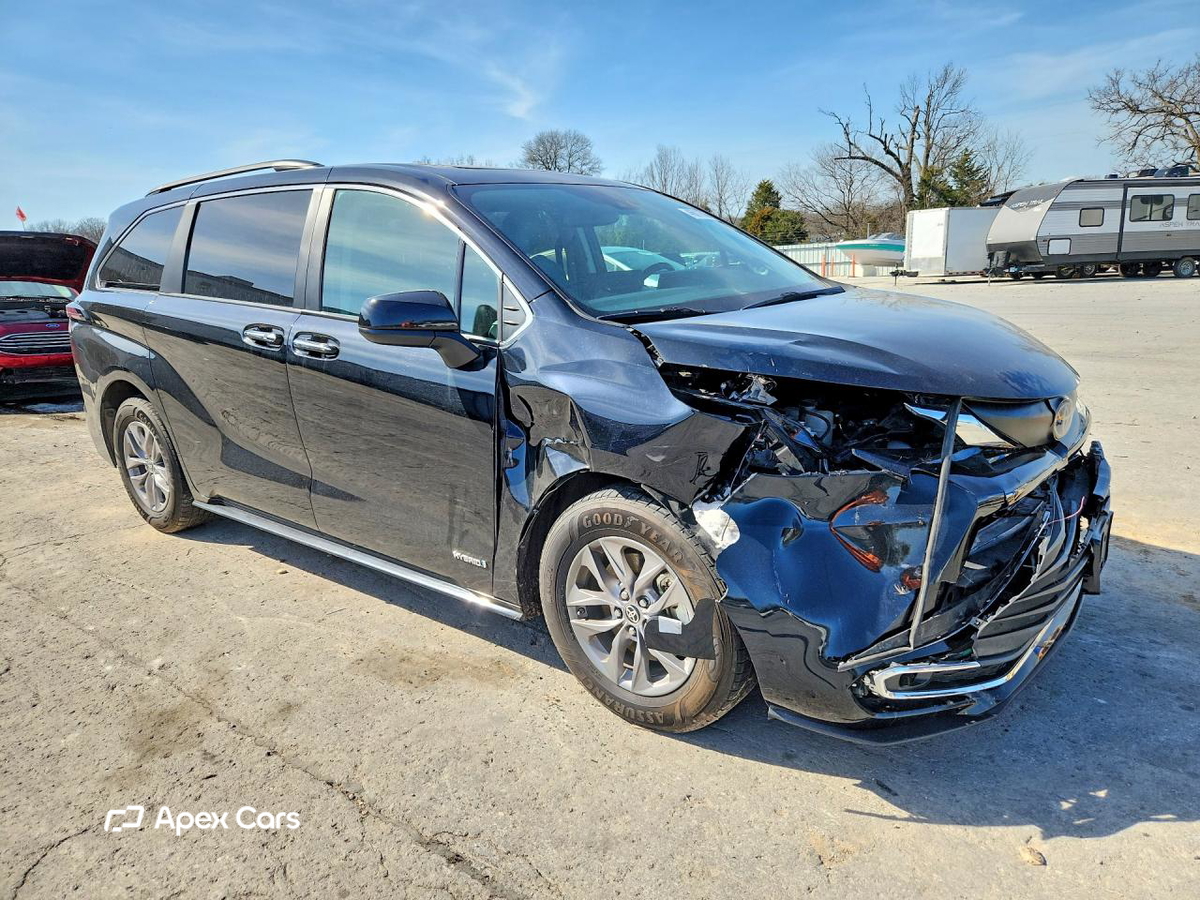 Toyota Sienna 2021