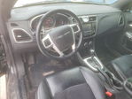 Chrysler 200 2011