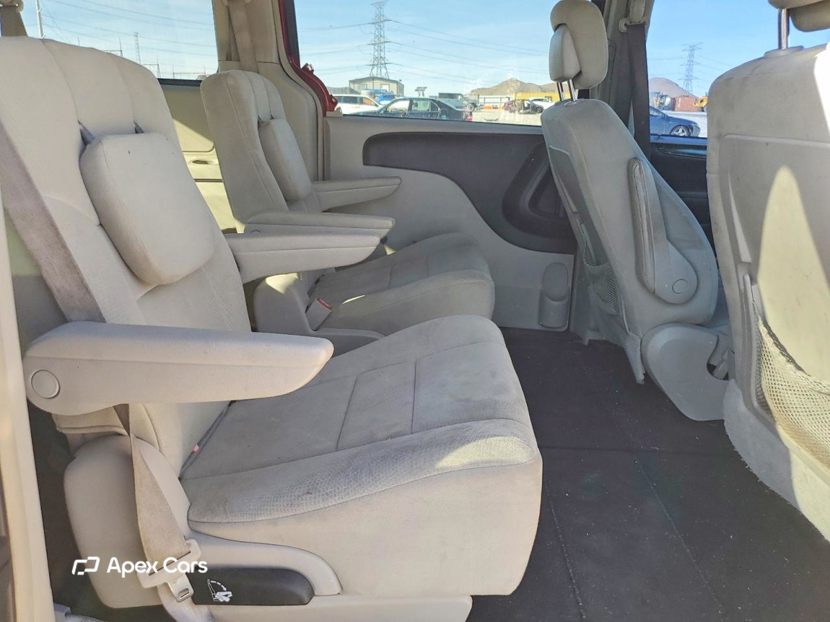 Dodge Caravan 2011