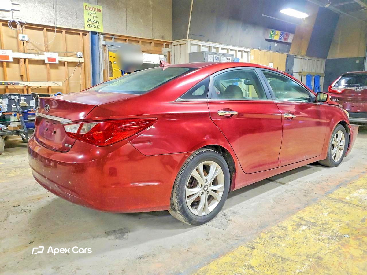 Hyundai Sonata 2011