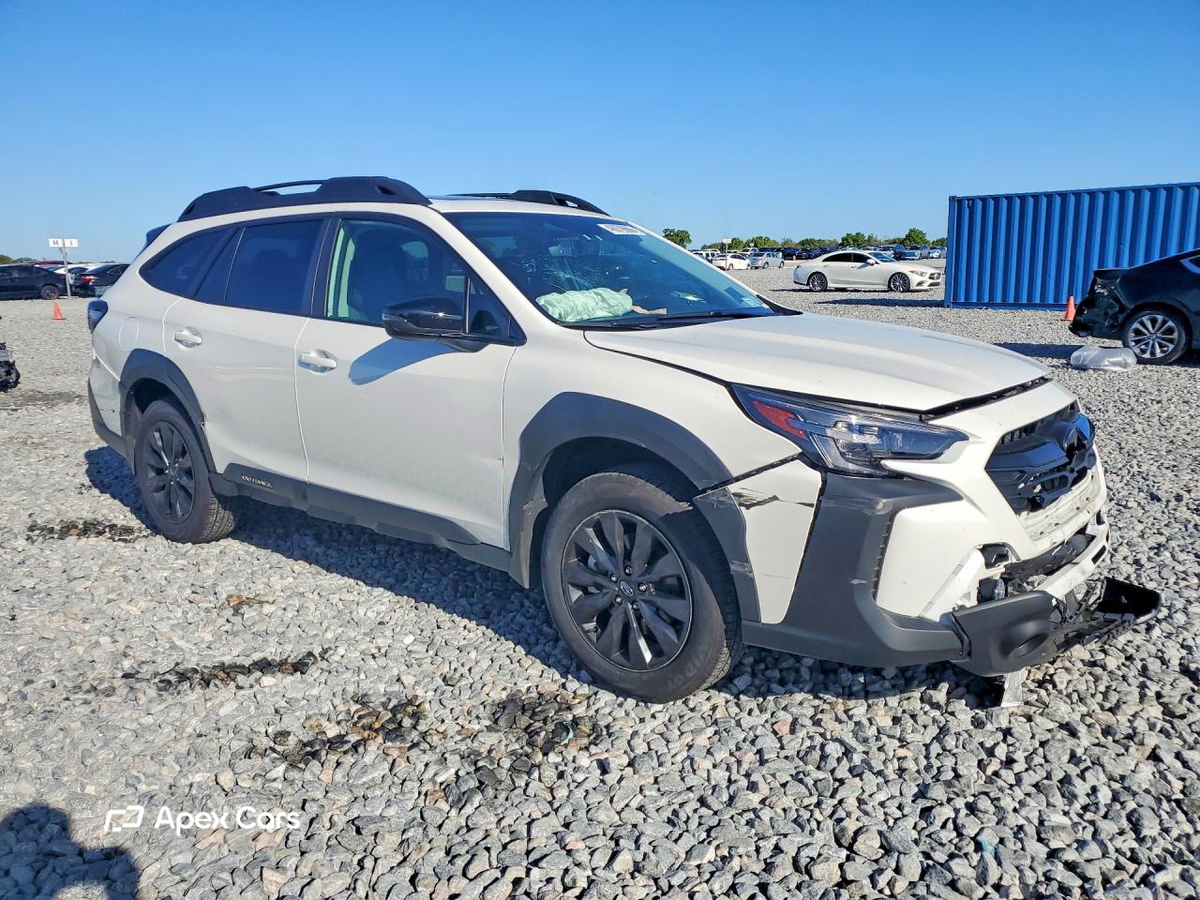 Subaru Outback 2025
