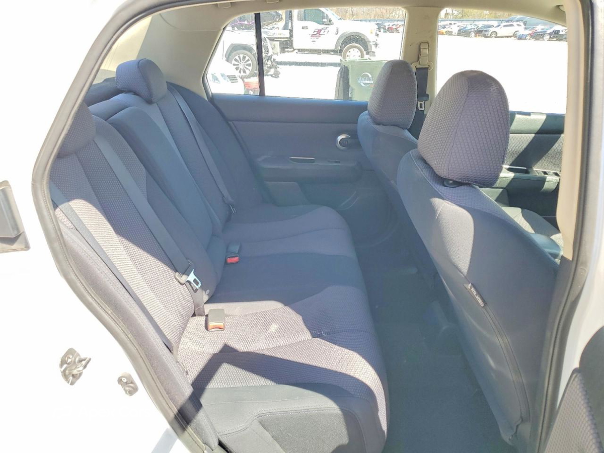 Nissan Versa 2007