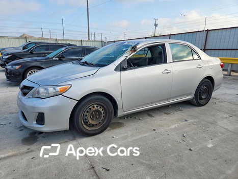 Toyota Corolla 2012 - Image 1 of 12