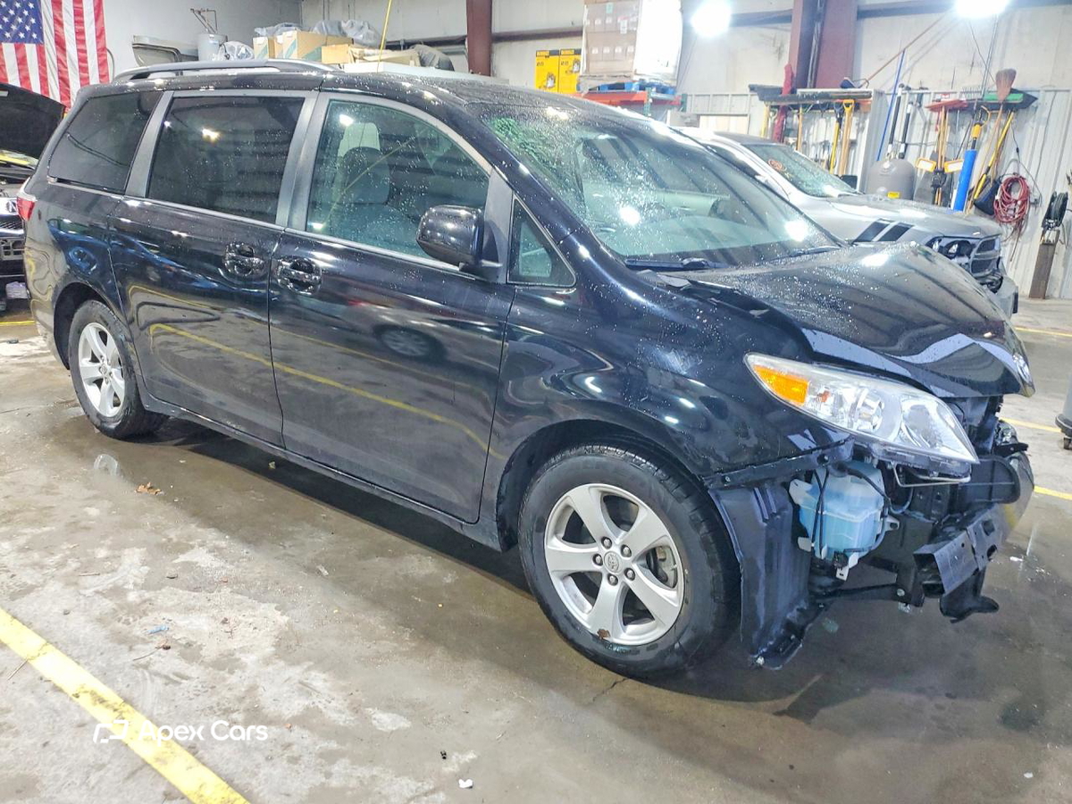 Toyota Sienna 2017