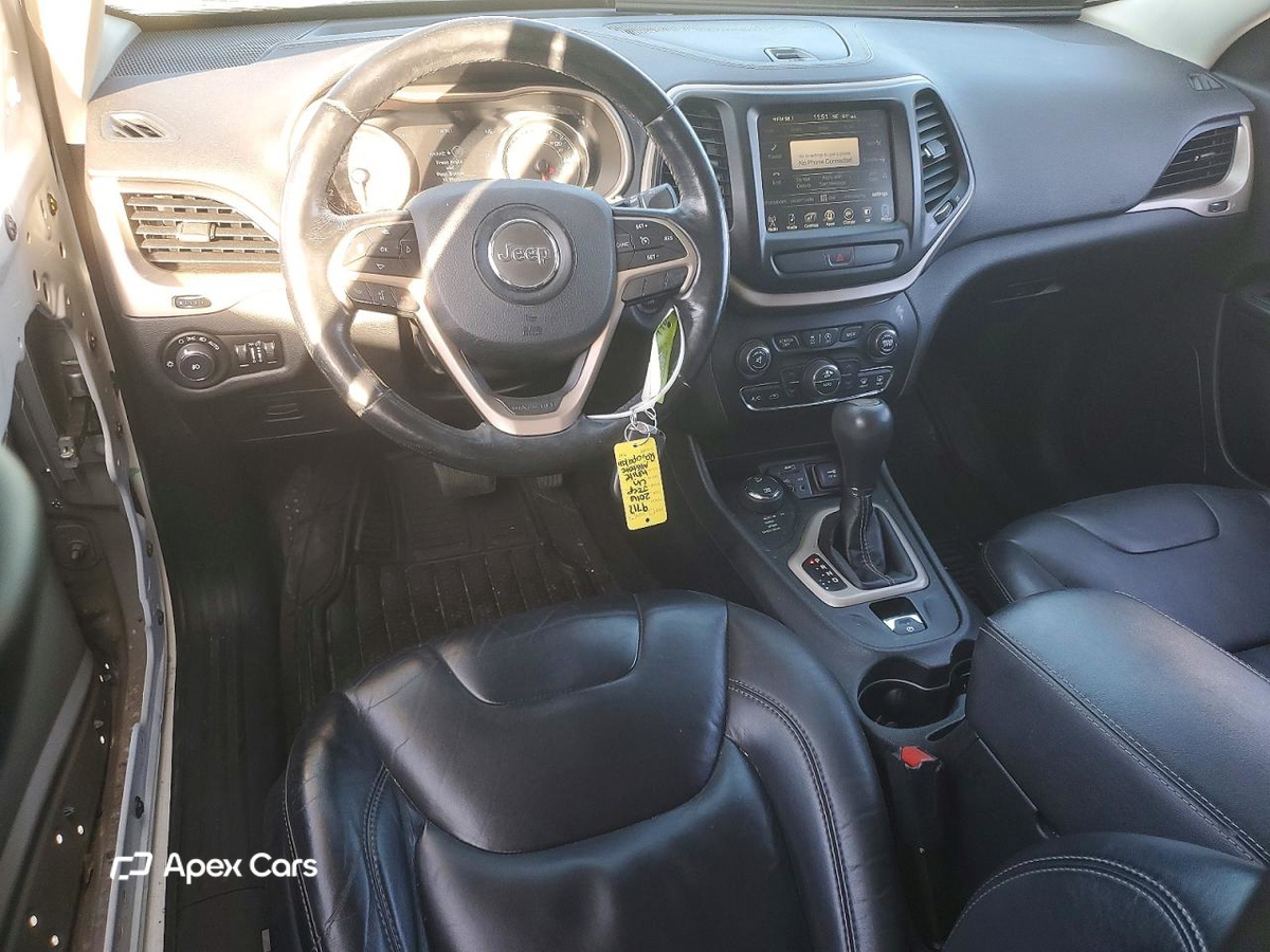 Jeep Grand Cherokee 2016