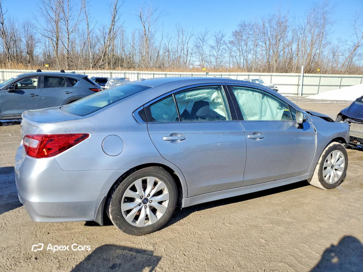 Subaru Legacy 2015